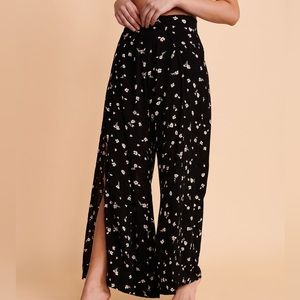 Womens flowy floral pants with side slits